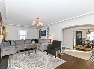 18440 Hoffman Ave, Brookfield, WI 53045