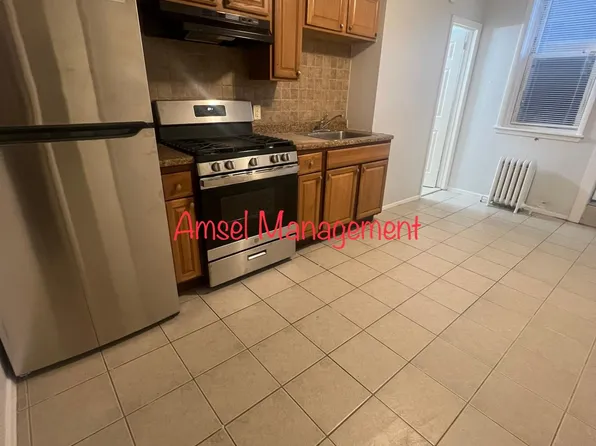 125 6th Ave APT 8, Clifton, NJ 07011