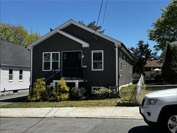 851 River Ave, Providence, RI 02908