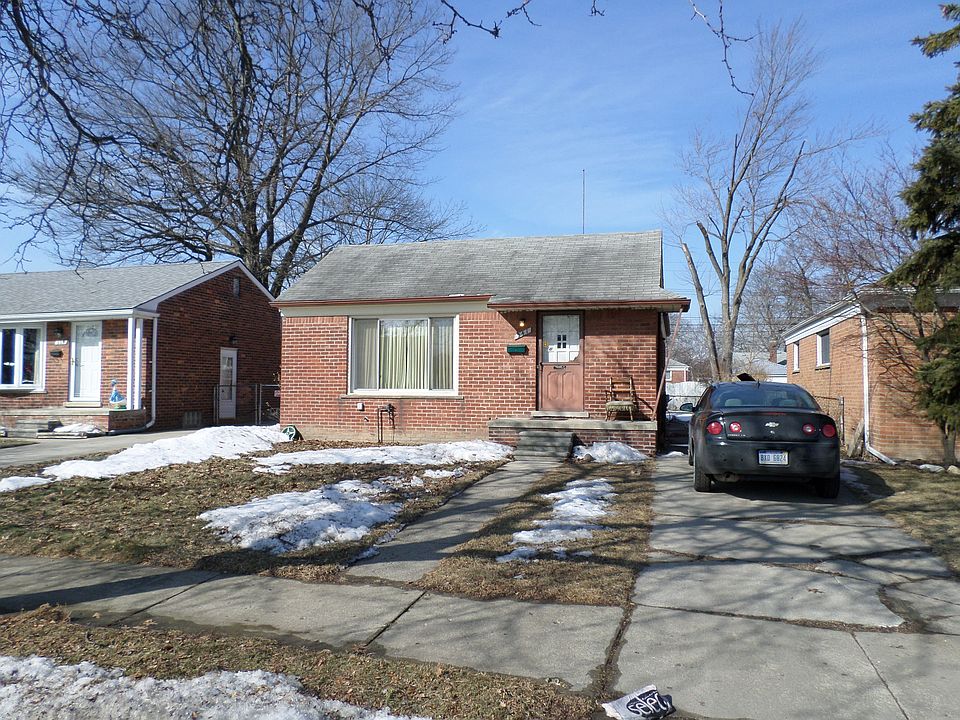 1st image of 241 Deering St