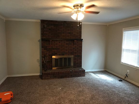 4th image of 7306 Edenroc Ln