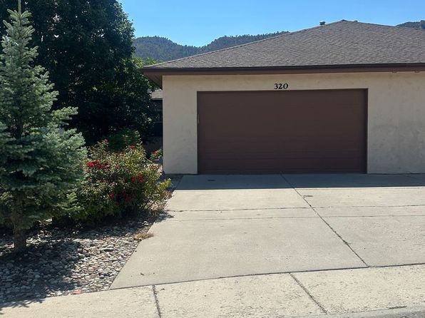 320 Castle Ridge Dr