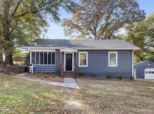 201 Hicks Cir, Mount Holly, NC 28120