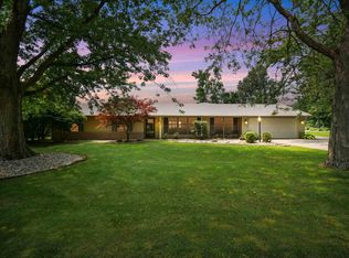 401 Woodland Pl, Churubusco, IN 46723