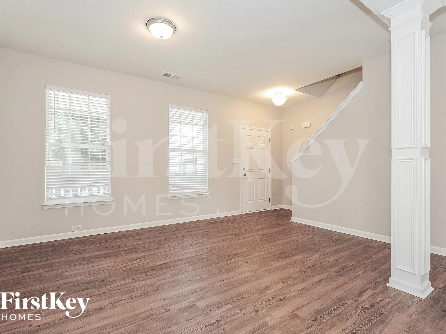 4 bed, 3.0 bath, 2522 sqft, $2,380 — Photo 4