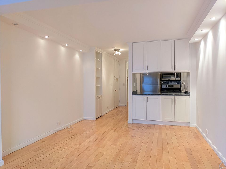 1st image of 350 W 50th St APT 4H