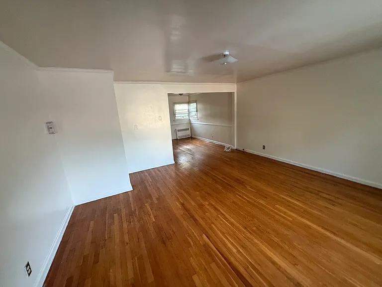 87-86 188th St #2 — Photo 5