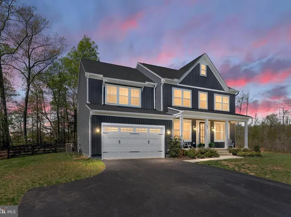 191 Moffett Ln, Fredericksburg, VA 22406