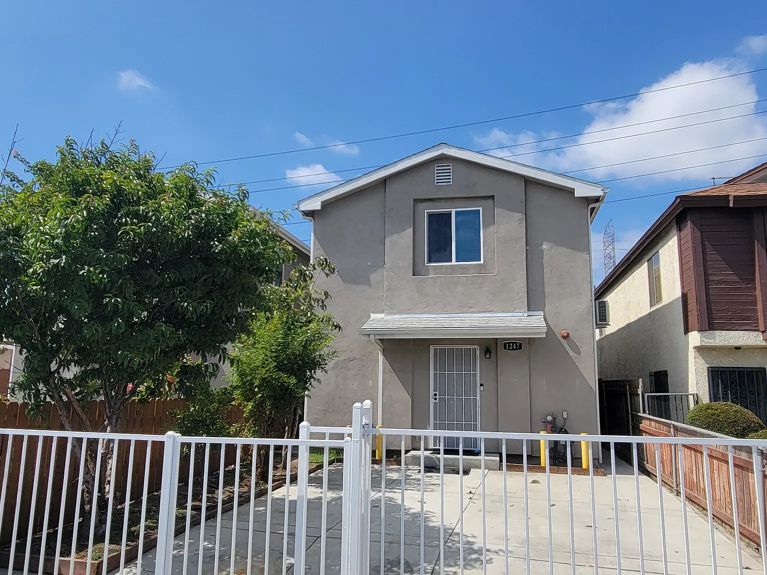 4 bed, 1680 sqft, $4,000 — Photo 1