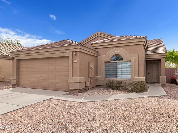 2nd image of 2093 N Pine Pl