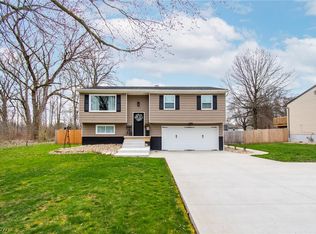 3792 S Raccoon Rd, Canfield, OH 44406