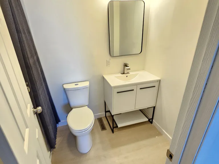 20 Westhaven Dr — Photo 35