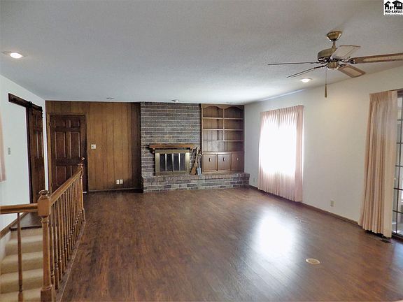 5th image of 1405 W 24th Ave