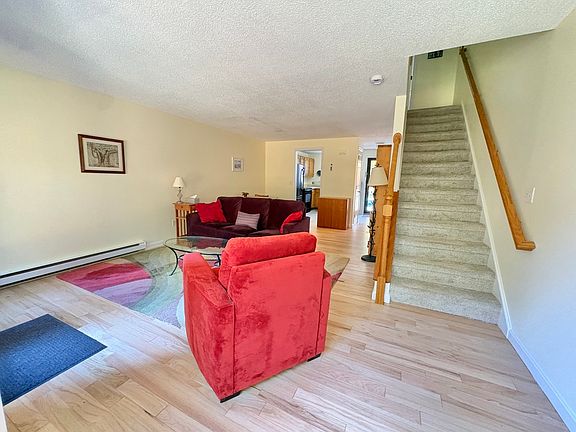 4th image of 575 Bridge Rd Unit 13-2