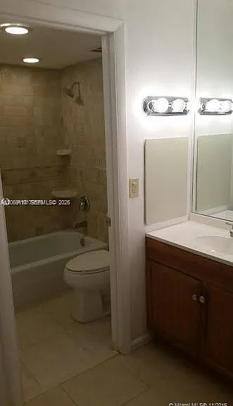 3670 Inverrary Dr #1U — Photo 11