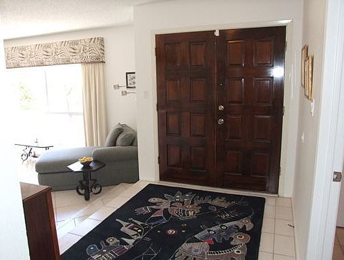 3rd image of 2702 E North Ln