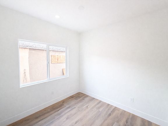 4th image of 2151 Balboa Ave #1