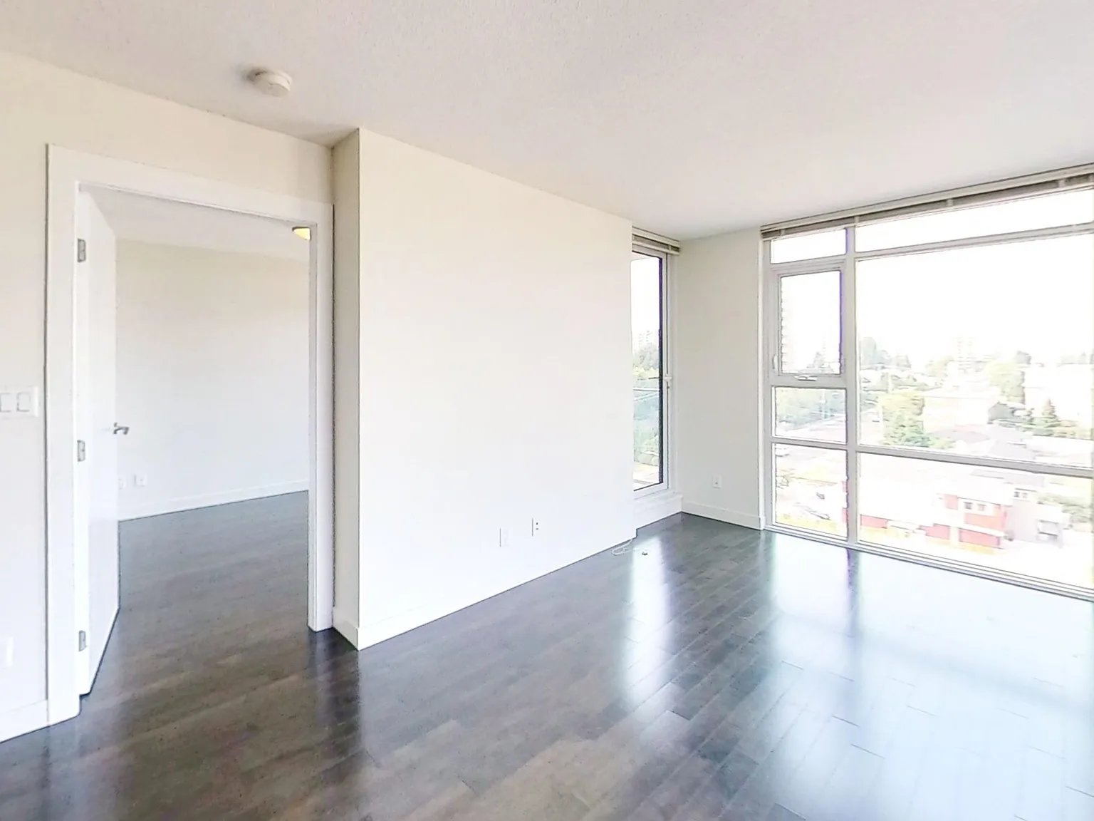 1 bed, 577 sqft, $2,100 — Photo 4