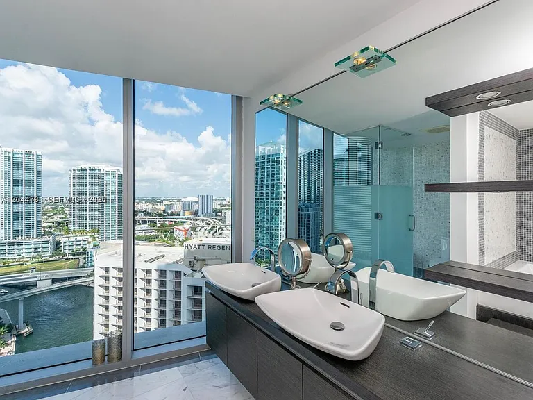 200 Biscayne Boulevard Way #3102 — Photo 15