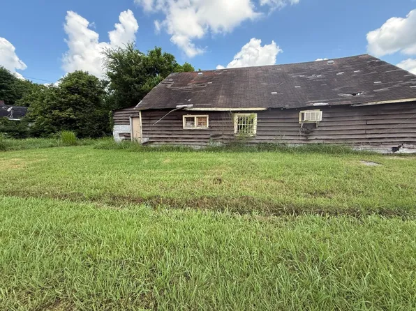 119 S 6th Ave, Humboldt, TN 38343