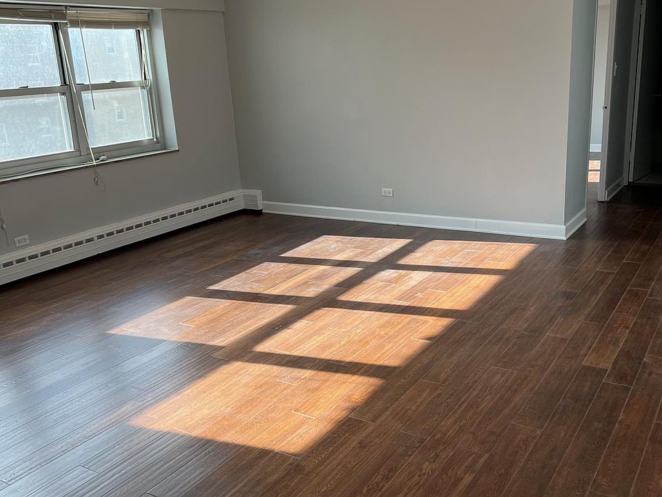 1st image of 4960 N Marine Dr APT 619