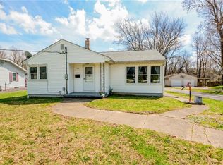 5511 E William Street Rd, Decatur, IL 62521