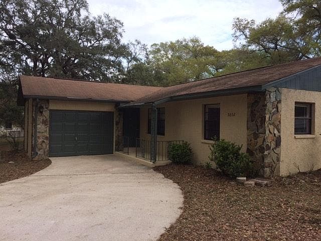 1st image of 5052 Mockingbird Dr