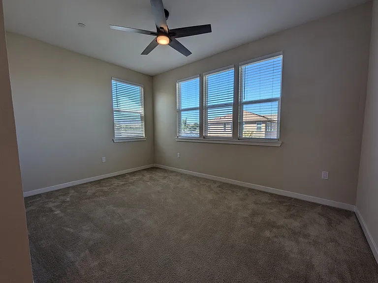 181 Damasco Ln — Photo 20