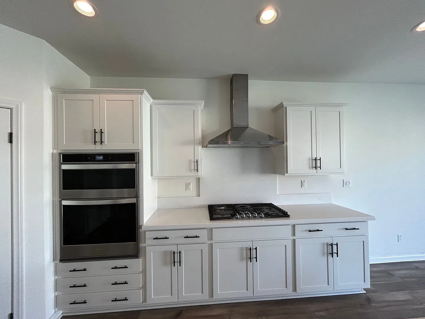 Like New 4 Bedroom + Loft Menifee Home — Photo 3