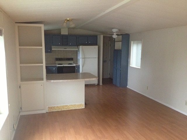 2nd image of 2917 W 19th Ave Trailer 121