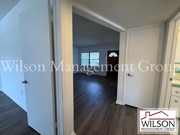 807 Vassar St #D — Photo 16