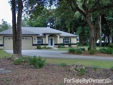 Triple Crown Swan Model Home