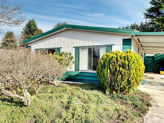 3rd image of 5524 Chelan Ln SE