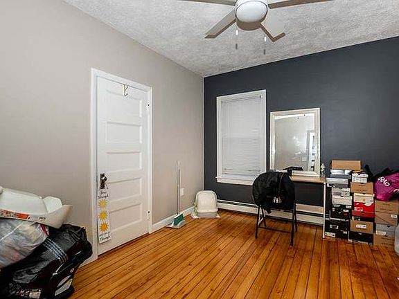 4th image of 147 Park St #1