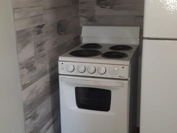 3rd image of 350 Morgan St APT 1
