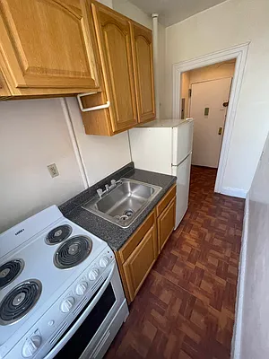 Rented by Best Apartments North Inc | media 18