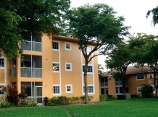 430 SE 7th St APT 101E, Dania Beach, FL 33004