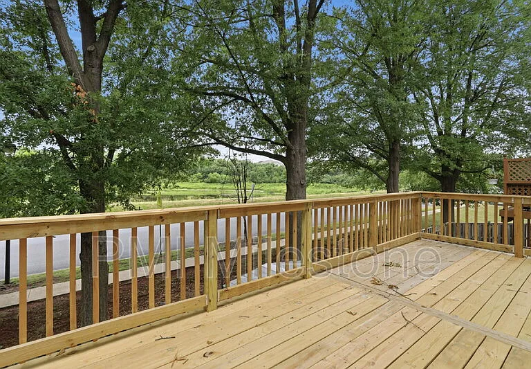 6581 Ewald Ct — Photo 35