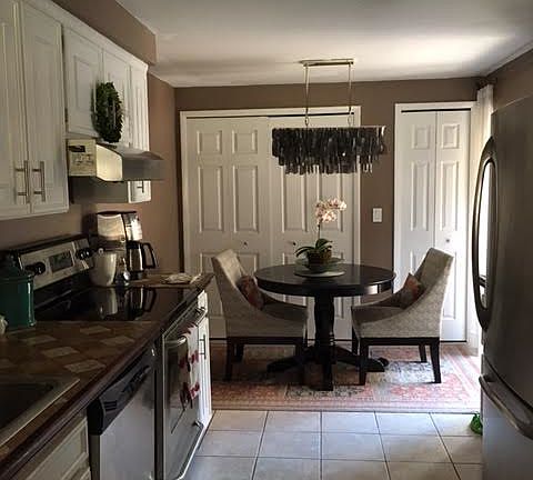5th image of 447 Meadowood Blvd