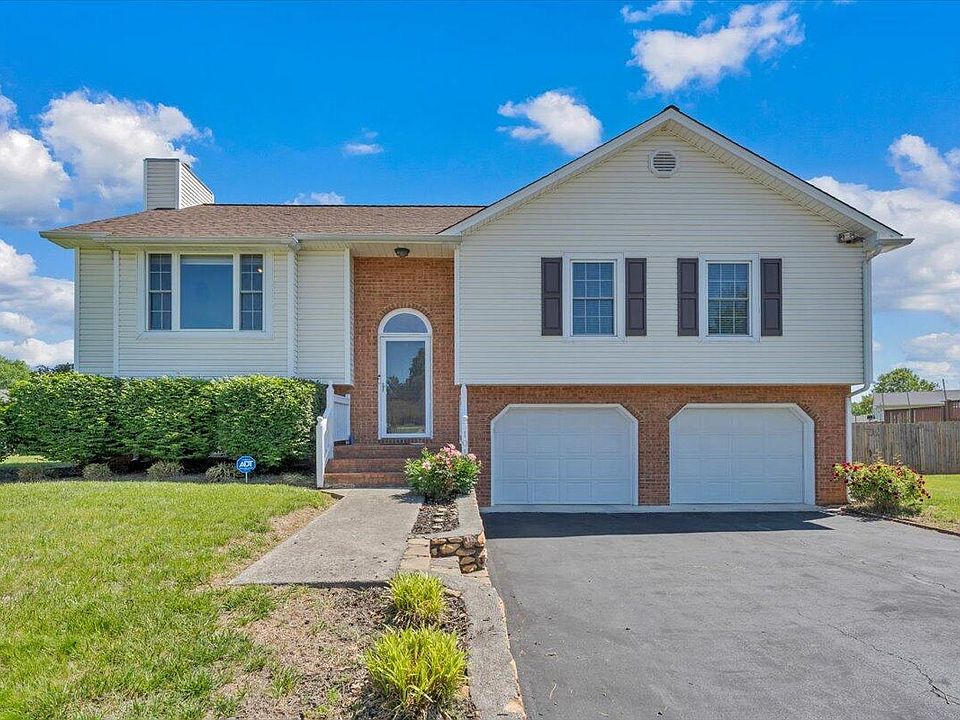 1st image of 1010 Barrens Village Ln