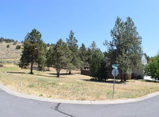 5084 Lyptus Ln, Klamath Falls, OR