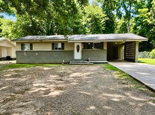 113 1/2 Norman Dr, Petal, MS 39465