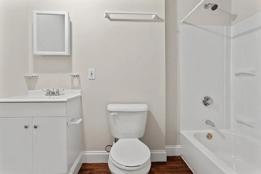 1 bed, 675 sqft, $1,700 — Photo 2