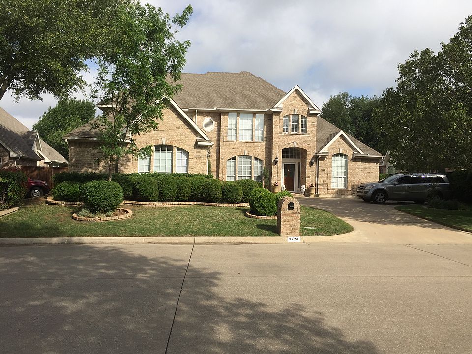 1st image of 2724 Creek Crossing Dr