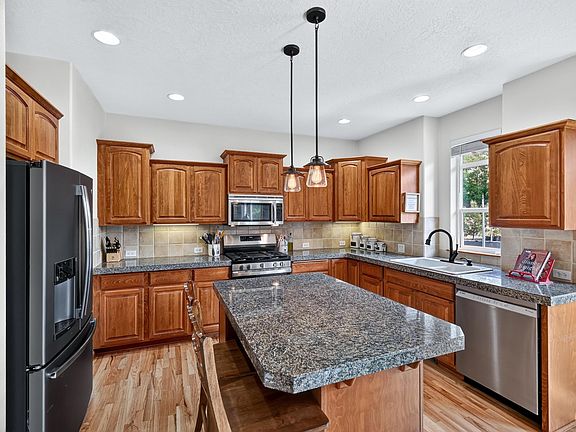 4th image of 17007 E Morningside Ln