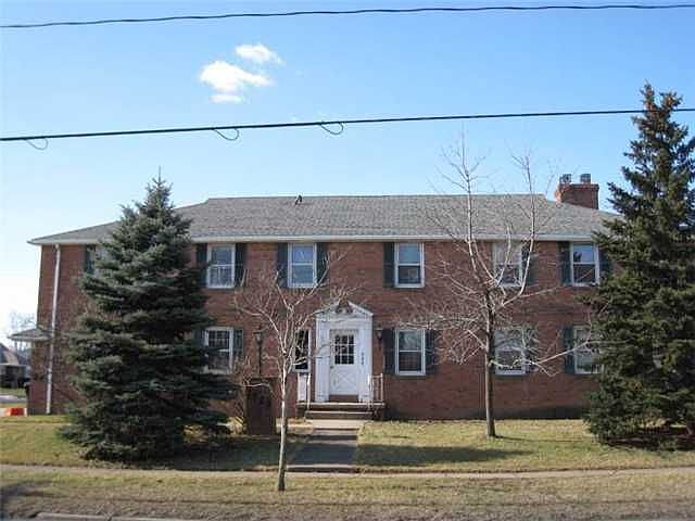 1st image of 3028 Elmwood Ave