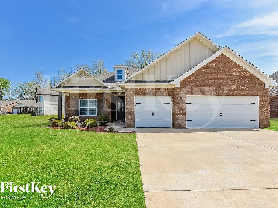 5542 Bridle Way
