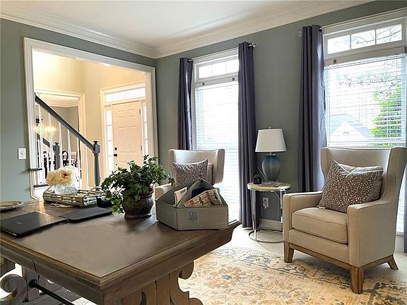 4th image of 3029 Towneside Ln