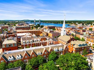 24 Porter St #24, Portsmouth, NH 03801