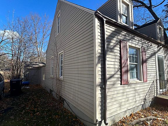 2nd image of 2302 Copeman Blvd